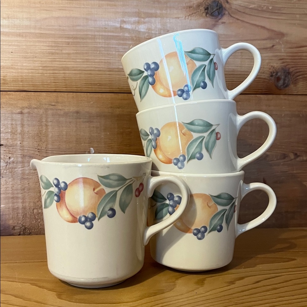 Corelle Mug & Creamer, Abundance Fruits